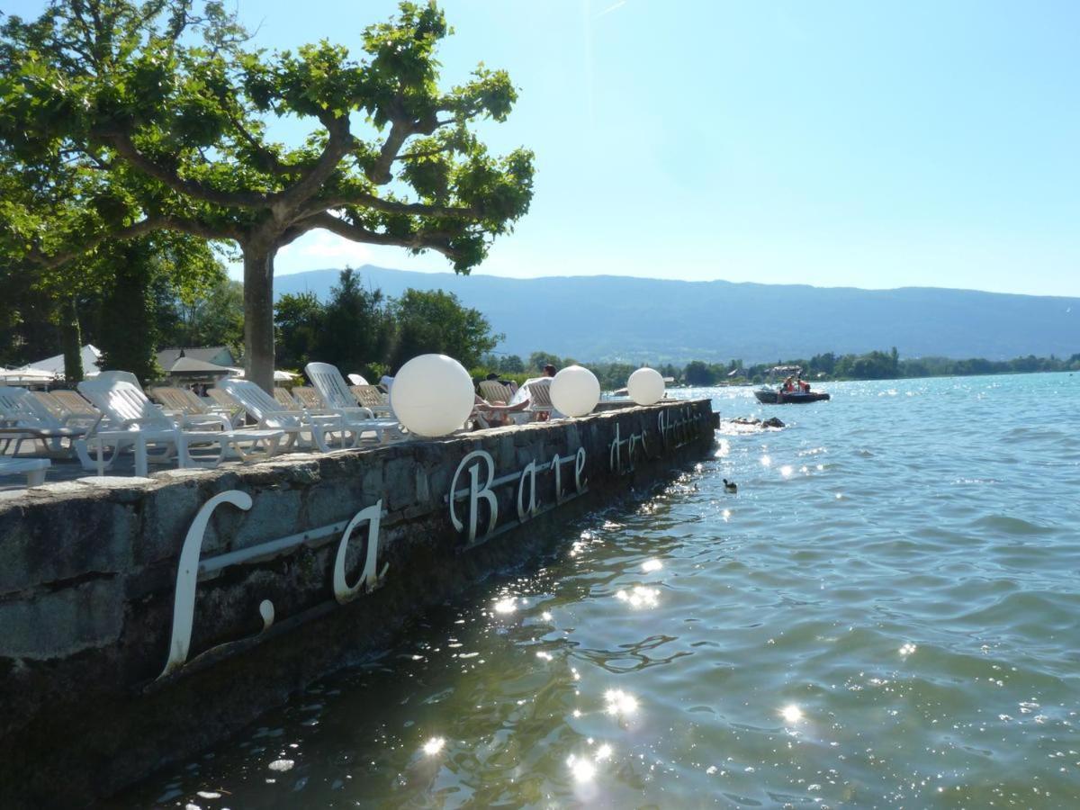 La Baie Des Voiles 3 Chambres 4 A 6 Personnes Au Bord Du Lac Plage Privee Duingt Luaran gambar