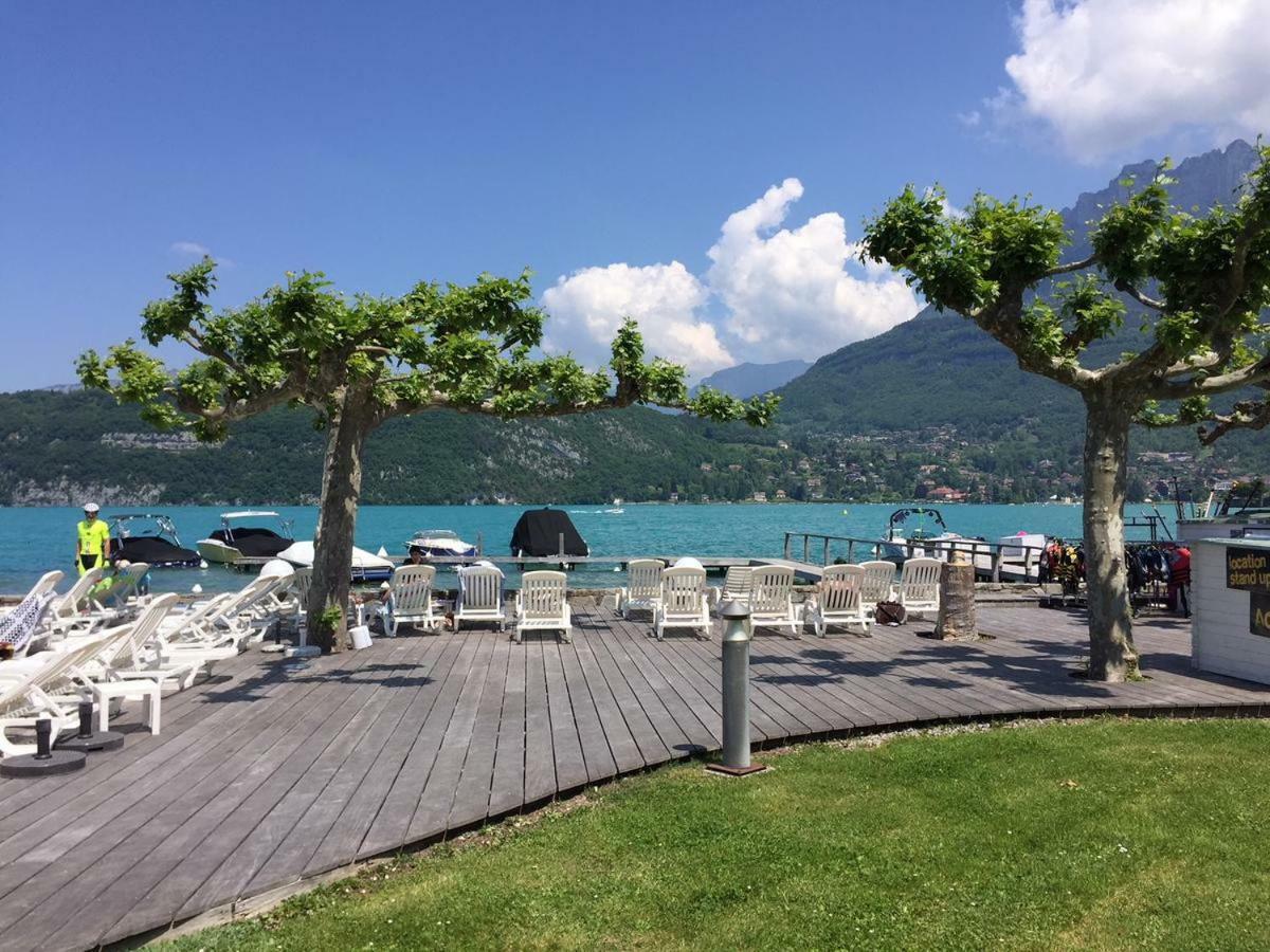 La Baie Des Voiles 3 Chambres 4 A 6 Personnes Au Bord Du Lac Plage Privee Duingt Luaran gambar